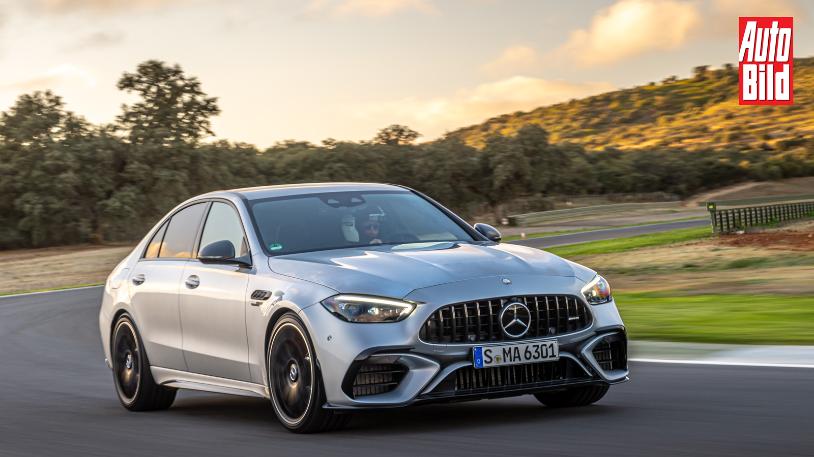 Στην πίστα με την Mercedes-AMG C 63 S: Ασυνήθιστα γρήγορη